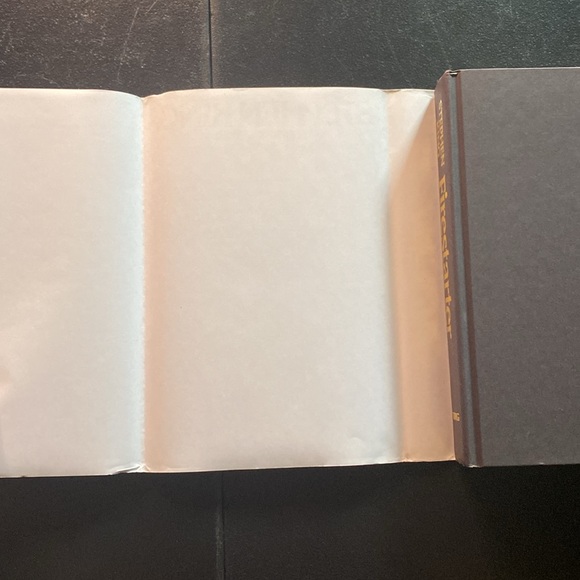 HARDCOVER Firestarter by: Stephen King - Picture 3 of 8